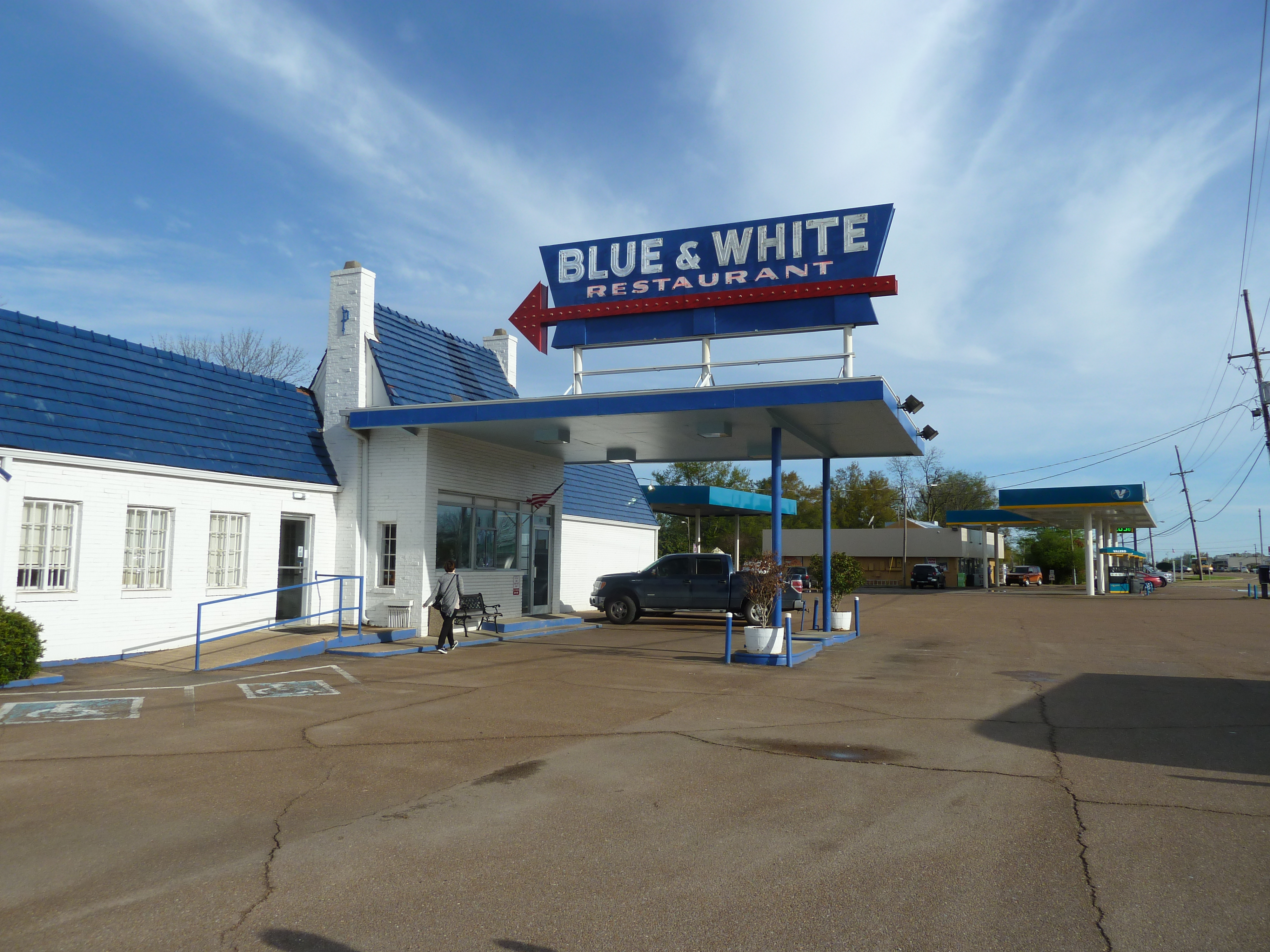Blues and White Exterior