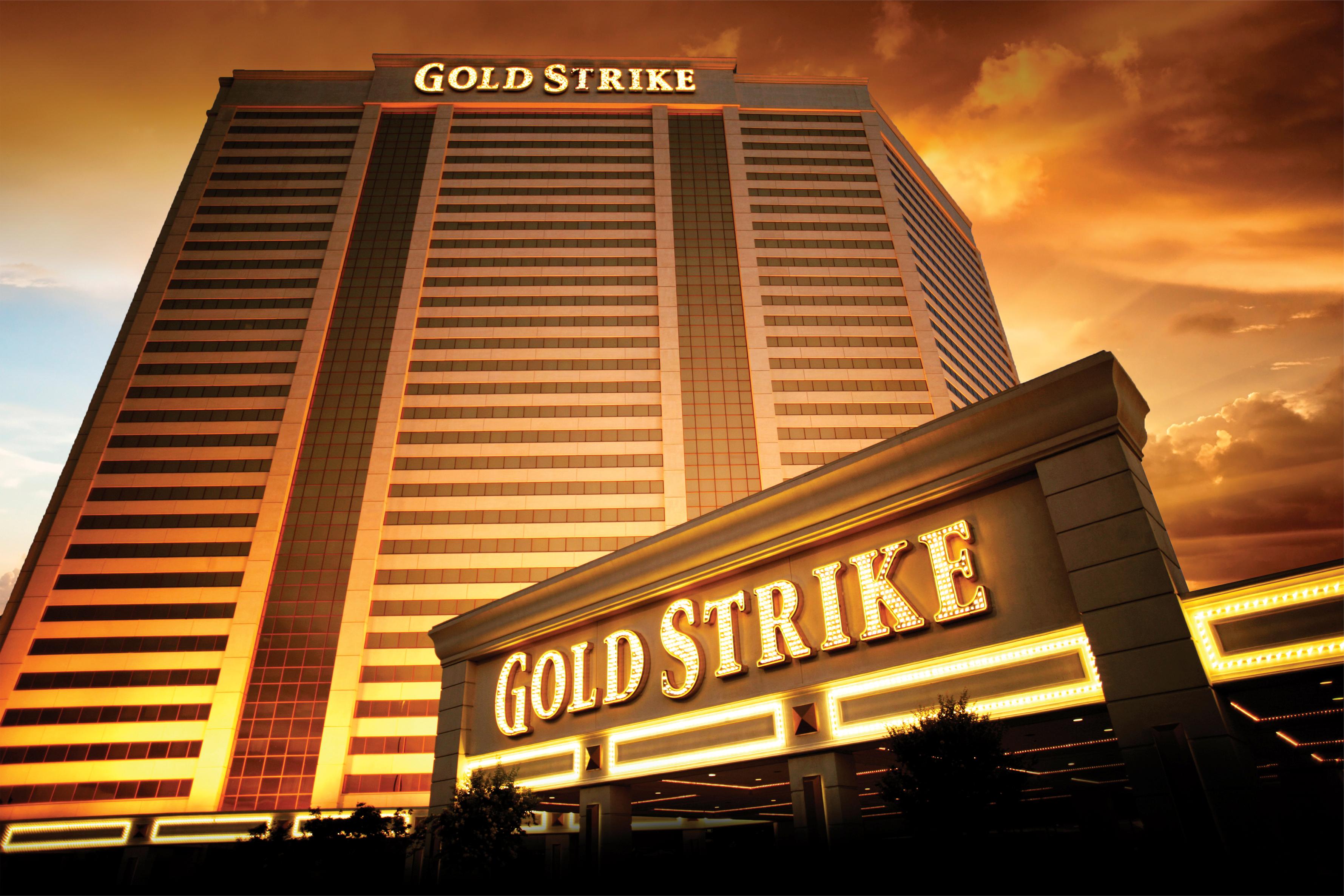 Gold Strike Exterior